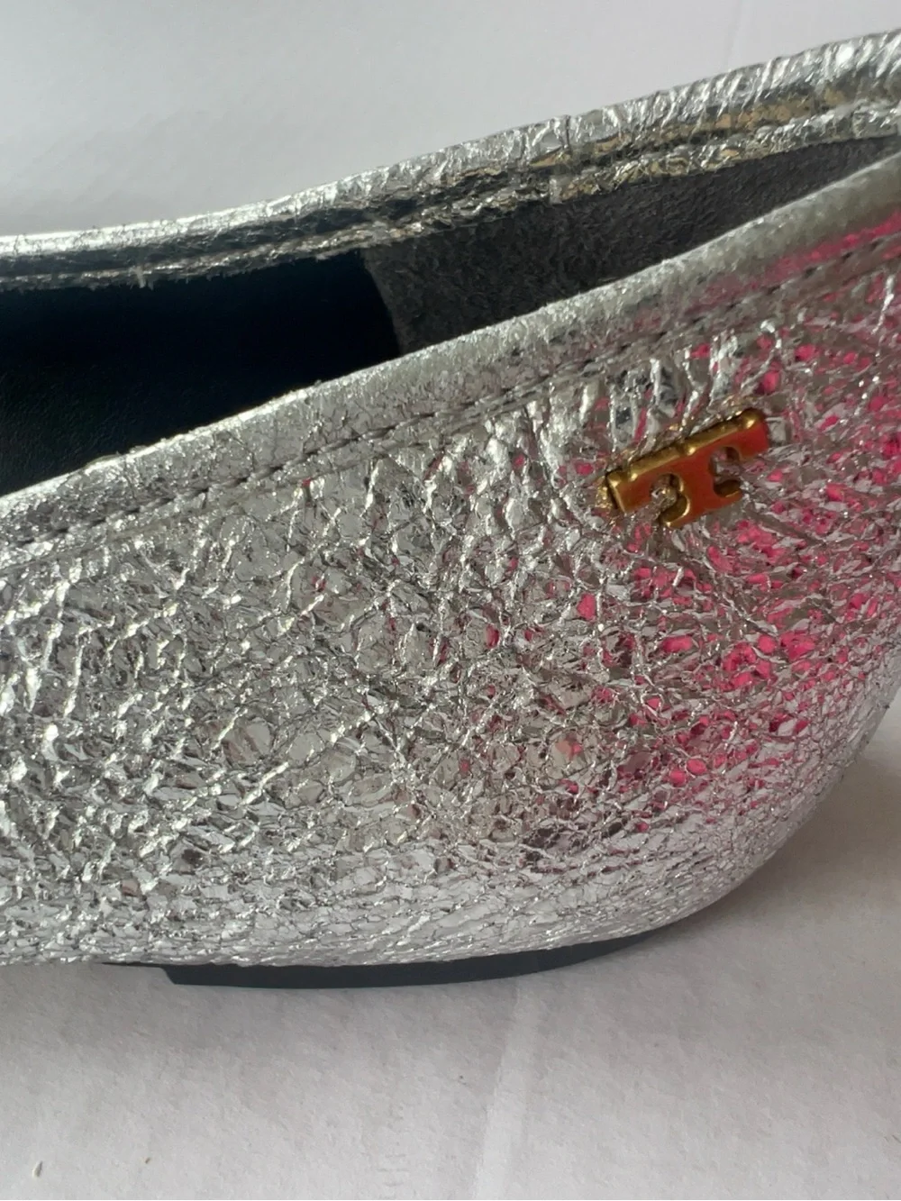 NEW Tory Burch Laila 2 Driver Ballet Flats Silver Crinkle Metallic Leather Shoes